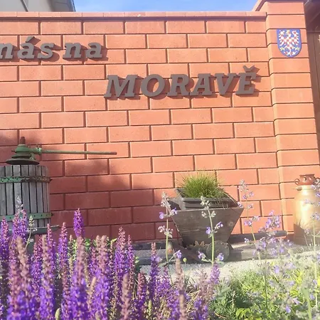 U Nas Na Morave *